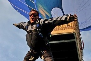 Tandemsprung aus einem Ballon Tandemsprung aus einem Ballon